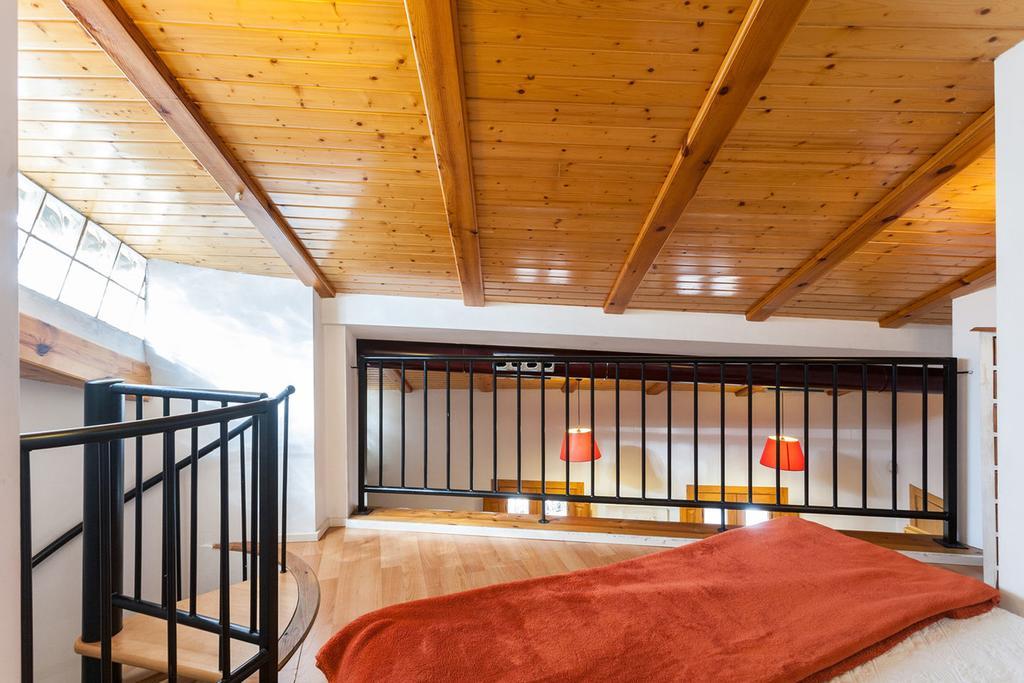 Like Apartments Lonja Валенсия Экстерьер фото