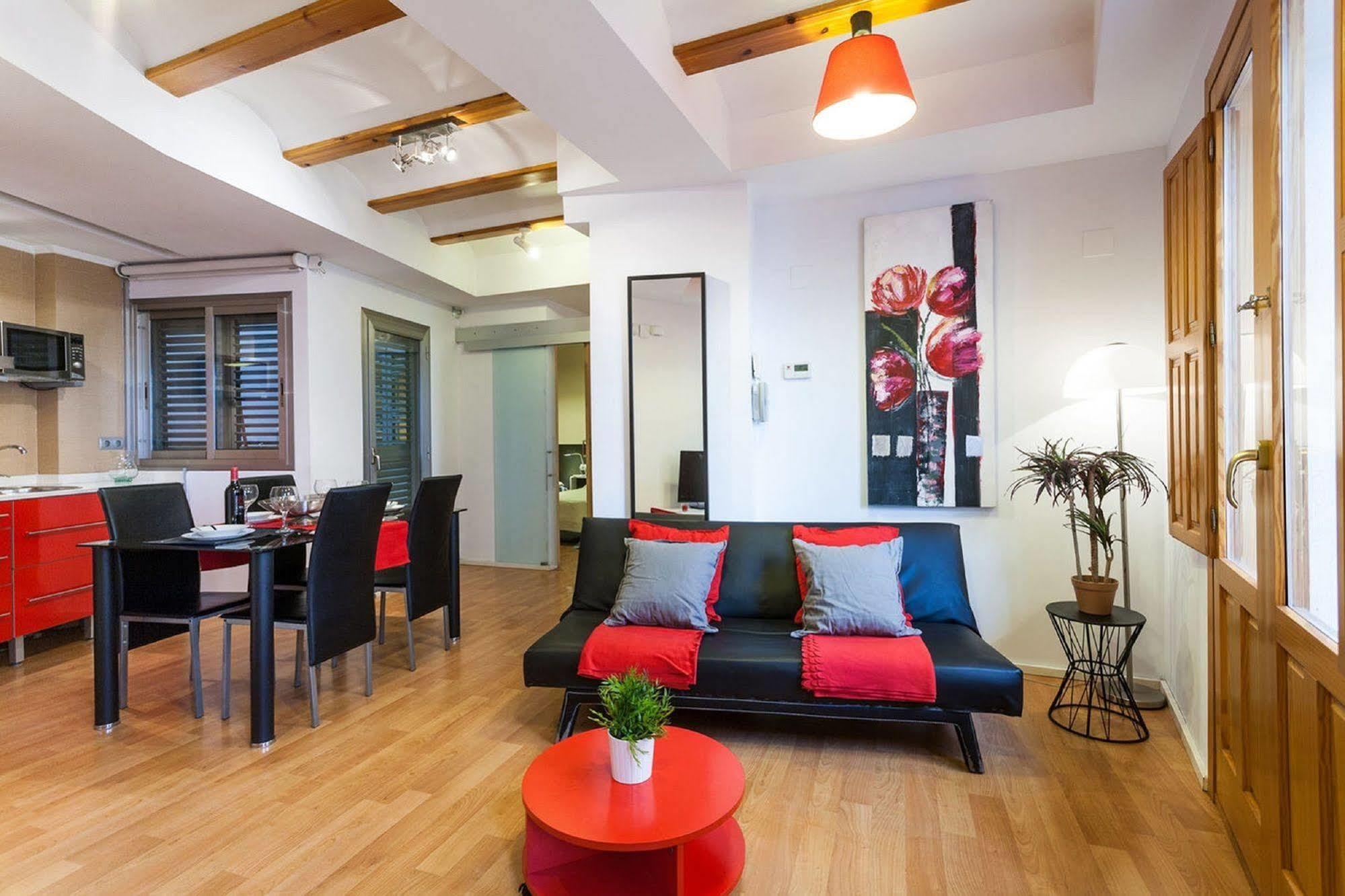 Like Apartments Lonja Валенсия Экстерьер фото