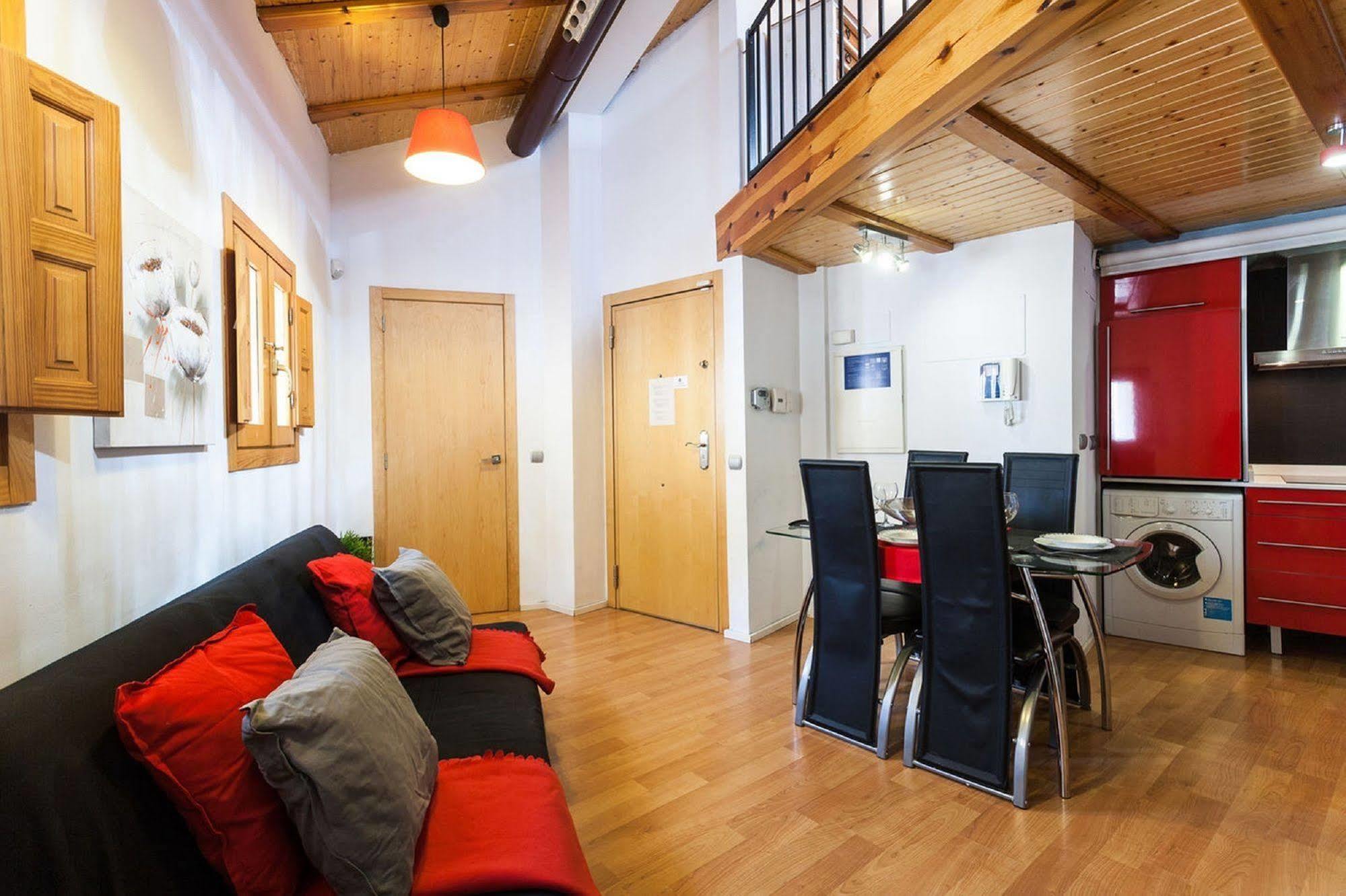 Like Apartments Lonja Валенсия Экстерьер фото